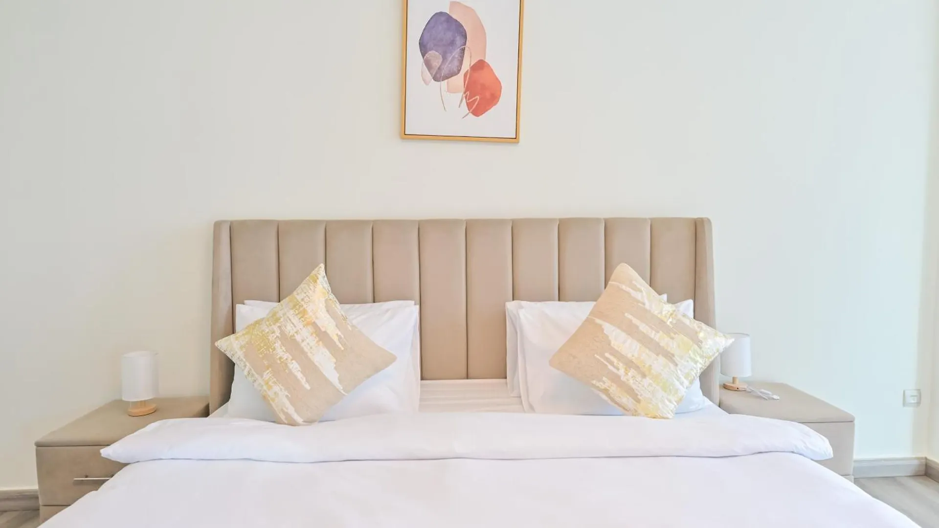 Burj Vista 2Br Luxurious Apartment Wdirect Access To Dubai Mall 0*,  United Arab Emirates