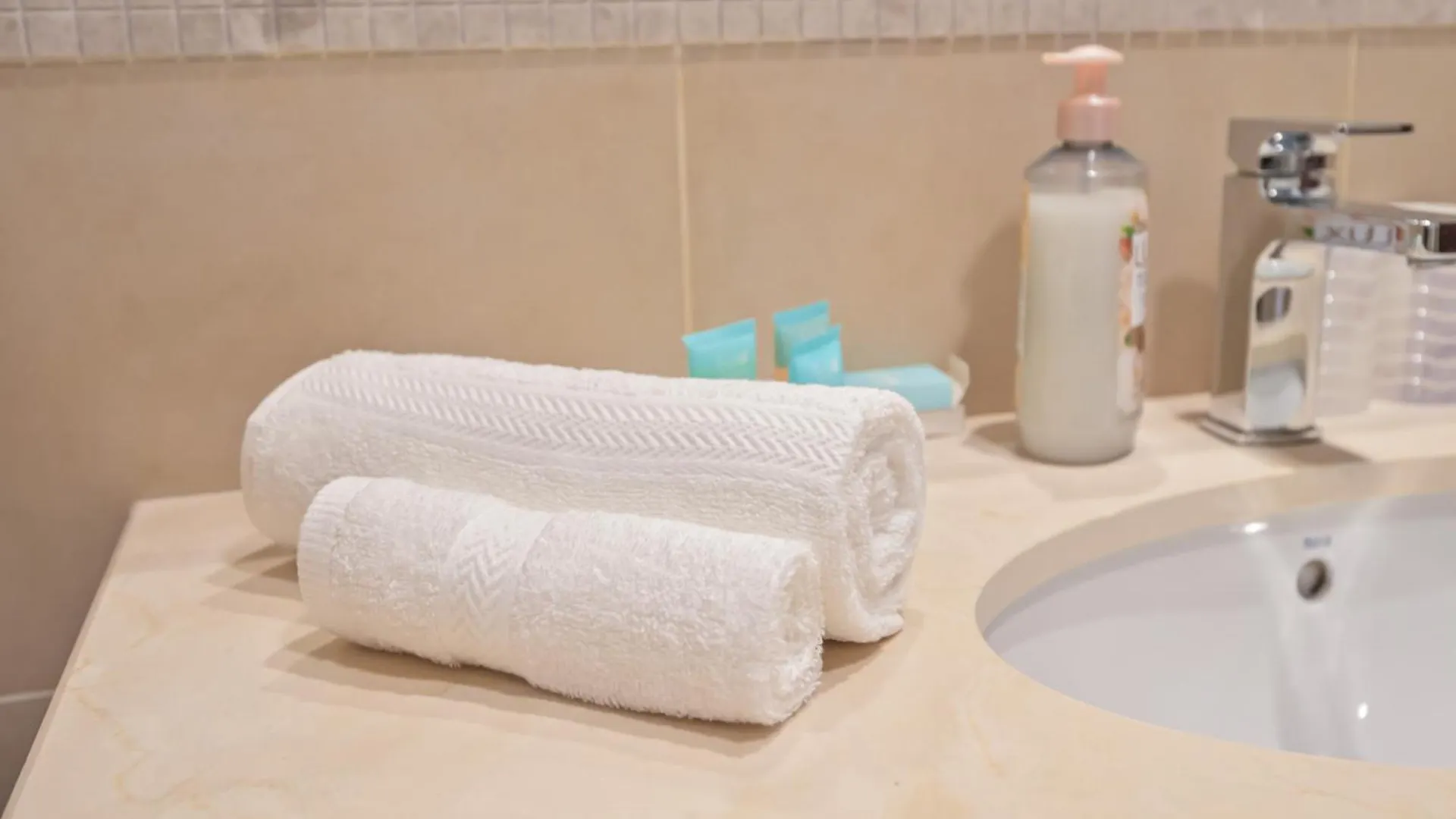Burj Vista 2Br Luxurious Apartment Wdirect Access To Dubai Mall 0*,